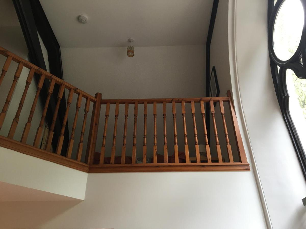 Lairds And Keepers Apartments Дънкелд Екстериор снимка