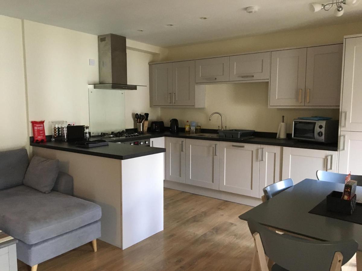 Lairds And Keepers Apartments Дънкелд Екстериор снимка